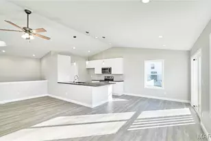 5542 Autumn Trace Pkwy, Wentzville, MO 63385 - Photo 25