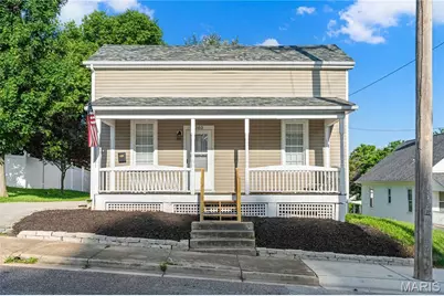 305 Macarthur Street, Washington, MO 63090 - Photo 1