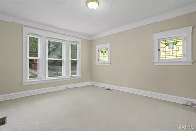 7005 Pershing Avenue, University City, MO 63130 - Photo 9