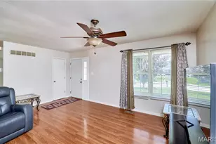 1217 White Oak Ct, Troy, MO 63379 - Photo 9