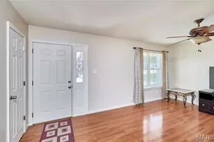 1217 White Oak Ct, Troy, MO 63379 - Photo 3
