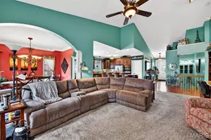906 Daffodil Ridge Dr, O'Fallon, MO 63366 - Photo 15