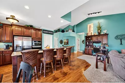 906 Daffodil Ridge Drive, O'Fallon, MO 63366 - Photo 11