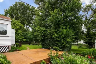527 Sunningwell Dr, Webster Groves, MO 63119 - Photo 43