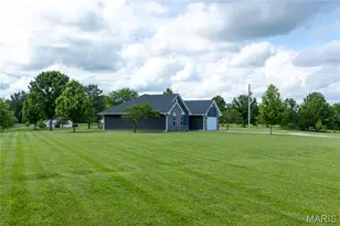 10201 N Flamingo Ct, Ellisville, MO 65255 - Photo 7