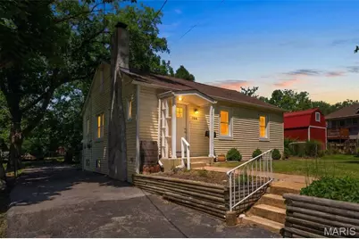 10411 Maddox Place, Overland, MO 63114 - Photo 1