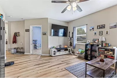 201 N Grant Street, Desloge, MO 63601 - Photo 5