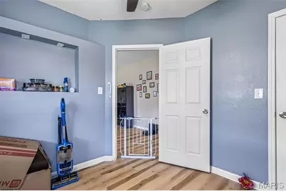 201 N Grant Street, Desloge, MO 63601 - Photo 15