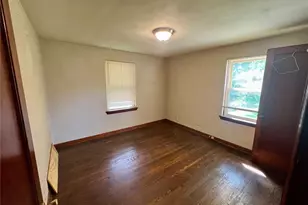 4719 Seattle St, Saint Louis, MO 63121 - Photo 3