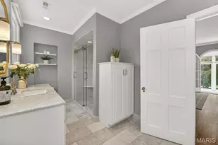 4 Litzsinger Ln, Ladue, MO 63124 - Photo 51
