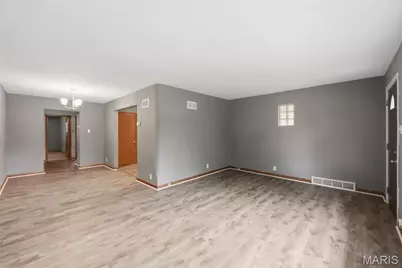 3236 S Compton Avenue, Saint Louis, MO 63118 - Photo 11