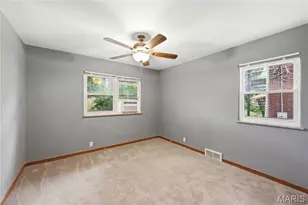 3236 S Compton Ave, Saint Louis, MO 63118 - Photo 23