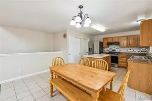 1436 Soaring Eagle Dr, O'Fallon, MO 63366 - Photo 9