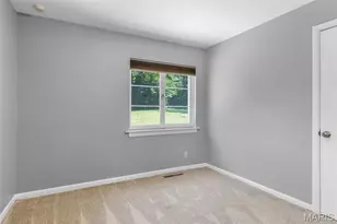35 Pinewood Dr, Crestwood, MO 63123 - Photo 15