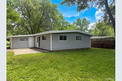 1015 Robinwood Drive, Florissant, MO 63033 - Photo 5