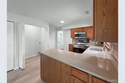 809 S 3rd Street, Ellisville, MO 63336 - Photo 9