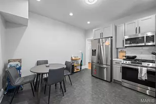 7110 Forsyth Blvd, University City, MO 63105 - Photo 9
