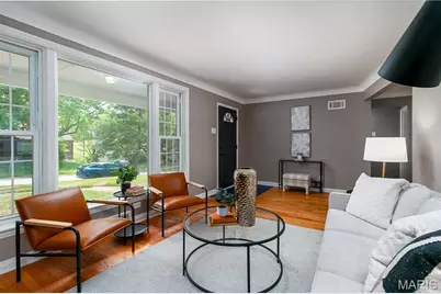 2825 Gainsboro Court, Bel-Nor, MO 63121 - Photo 9
