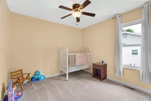 913 Peace Haven Dr, Saint Louis, MO 63125 - Photo 13