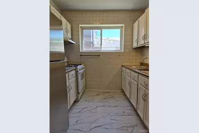 5226 Loughborough Avenue, Saint Louis, MO 63109 - Photo 5
