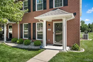 324 Savannah Terrace, Wentzville, MO 63385 - Photo 5