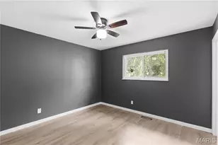 3 Petersburg Ct, Arnold, MO 63010 - Photo 3