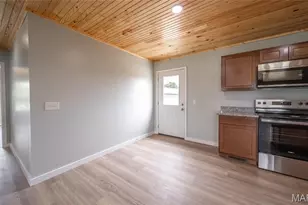 904 Schuenmeyer Rd, Robertsville, MO 65066 - Photo 11