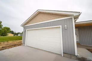 904 Schuenmeyer Rd, Robertsville, MO 65066 - Photo 3