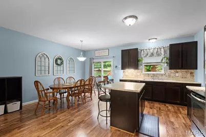 5412 Harter Farms Manor, High Ridge, MO 63049 - Photo 11
