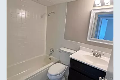 5468 Cologne Avenue #B, Saint Louis, MO 63116 - Photo 5