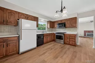 13008 Libourne Ct, Saint Louis, MO 63141 - Photo 17