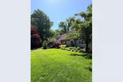22 Oak Bend Court, Saint Louis, MO 63124 - Photo 1
