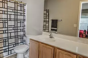 8085 Glen Arbor Dr, Lake Saint Louis, MO 63367 - Photo 9