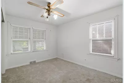 4750 Heidelberg Avenue, Saint Louis, MO 63123 - Photo 7