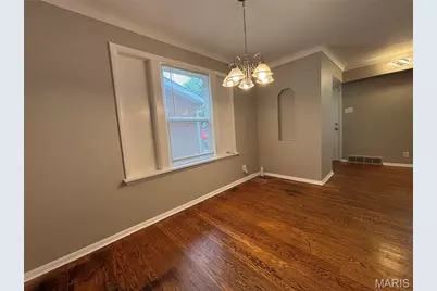 3649 E Edgar Avenue, Bel-Ridge, MO 63121 - Photo 7