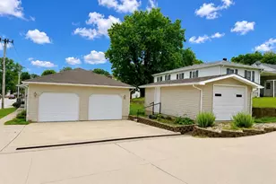 810 Jefferson St, Hermann, MO 65041 - Photo 35