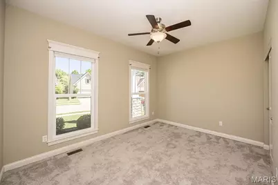 4005 Hathaway Place, Saint Peters, MO 63304 - Photo 7