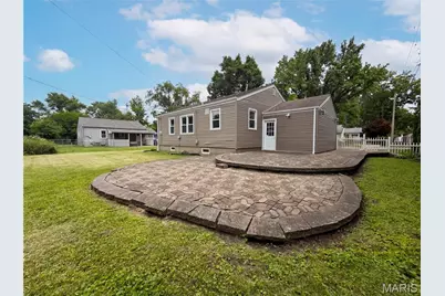 1 Winstead Place, Florissant, MO 63031 - Photo 5