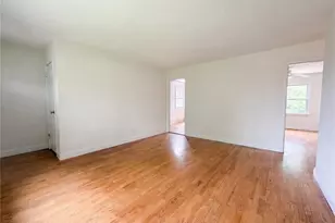 1 Winstead Pl, Florissant, MO 63031 - Photo 7