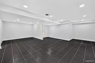 11601 Lakeshore Dr, Creve Coeur, MO 63141 - Photo 51