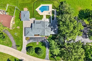 11601 Lakeshore Dr, Creve Coeur, MO 63141 - Photo 61