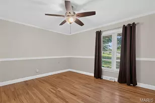 11601 Lakeshore Dr, Creve Coeur, MO 63141 - Photo 39