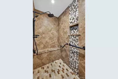 11601 Lakeshore Drive, Creve Coeur, MO 63141 - Photo 43