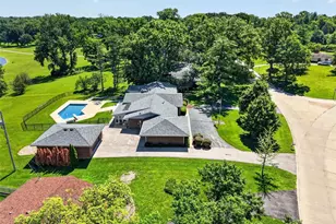 11601 Lakeshore Dr, Creve Coeur, MO 63141 - Photo 59
