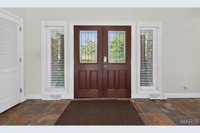 11601 Lakeshore Drive, Creve Coeur, MO 63141 - Photo 7