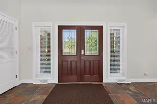 11601 Lakeshore Dr, Creve Coeur, MO 63141 - Photo 7