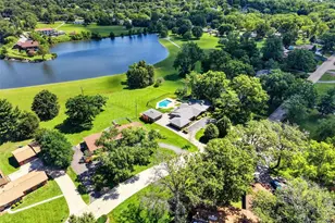11601 Lakeshore Dr, Creve Coeur, MO 63141 - Photo 63