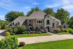 11701 Lakeshore Dr, Creve Coeur, MO 63141 - Photo 85