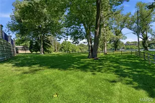 11701 Lakeshore Dr, Creve Coeur, MO 63141 - Photo 83
