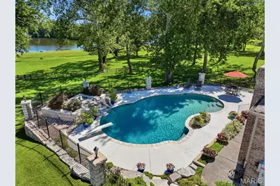 11701 Lakeshore Drive, Creve Coeur, MO 63141 - Photo 5